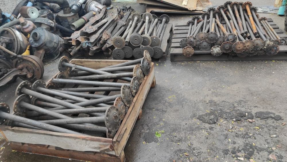 Полуось гипоидная Газ 53 66 Зил 130 131 КамАЗ Газель УрАЛ МАЗ ПАЗ КрАЗ