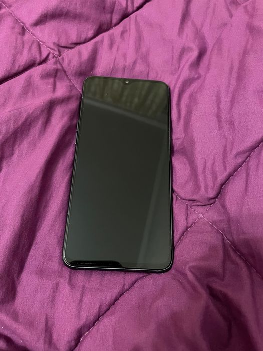 Телефон в хорошому стані