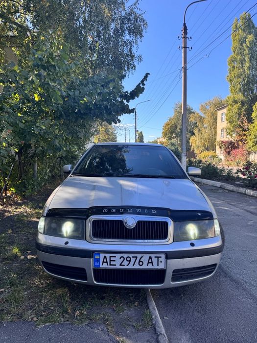 Продам Шкоду Октавию