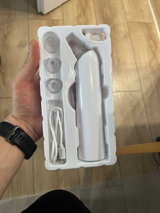 W4 Beurer FC 41 urządzenie do czyszczenia porów