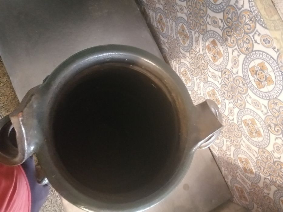 Jarrão grande em barro