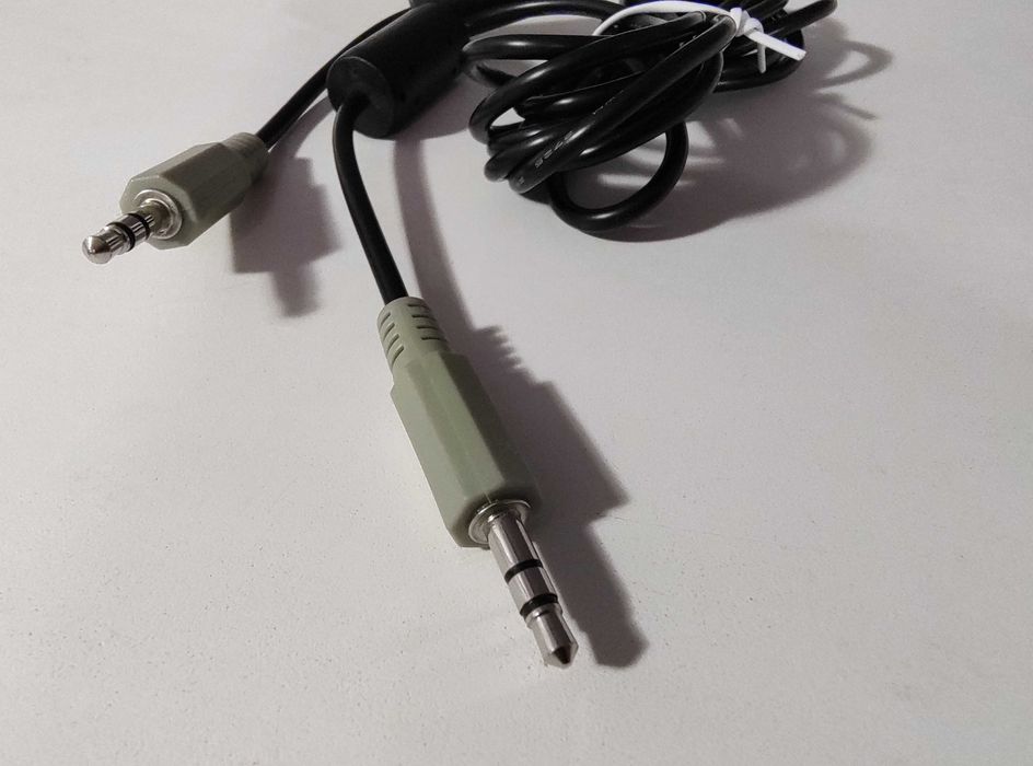 Аудіокабель AUX 3.5мм jack
