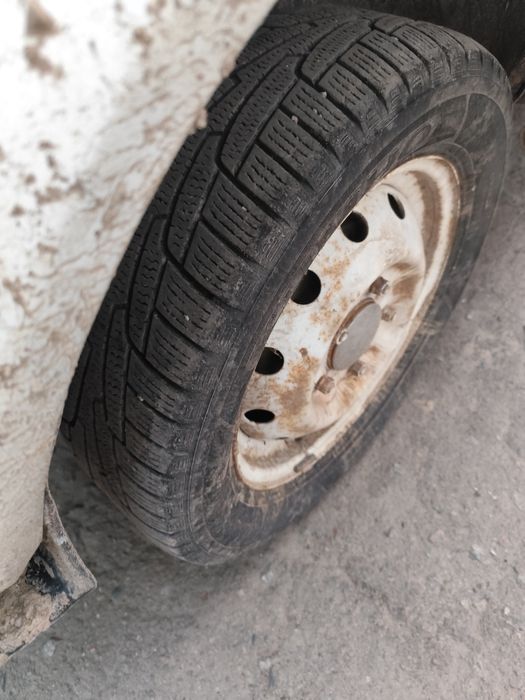 Диски з резиною ваз2121,нива 5.139.7r16