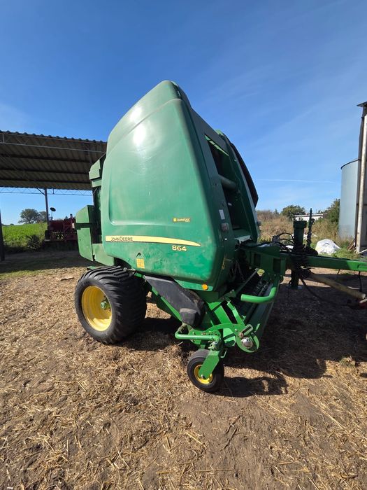 Prasa John deere 864