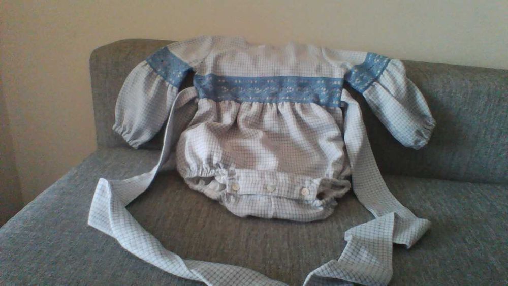 Vestidos e Roupitas para bebé