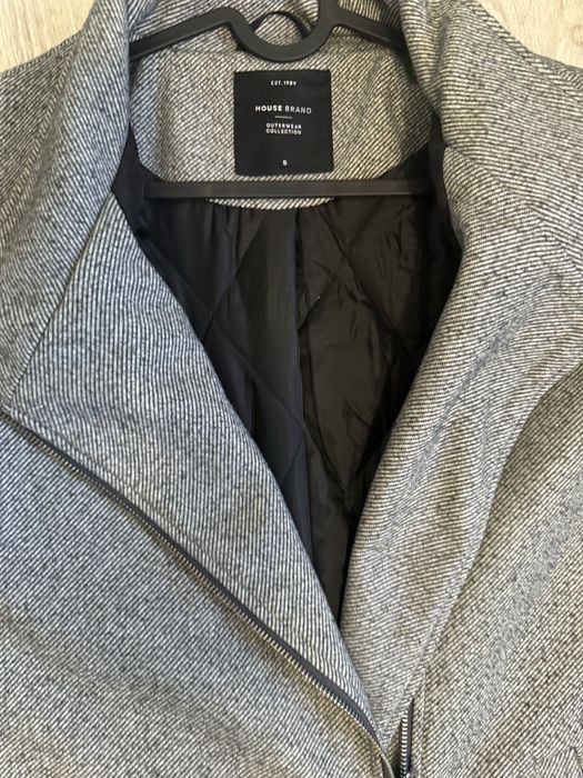 Plaszcz damski zimowy House r. S