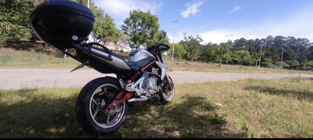 Kawasaki Er6n 650