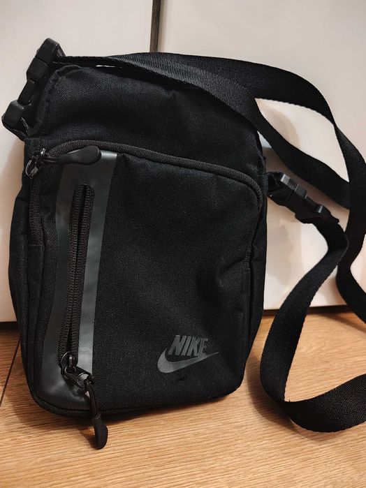 Listonoszka Nike