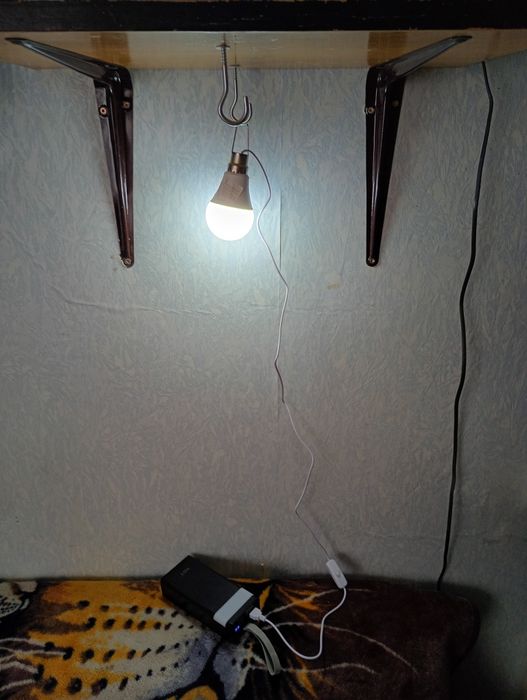 Лампа LED підвісна USB з перемикачем