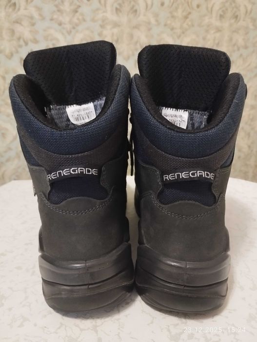 Черевики Lowa Renegade GTX Mid