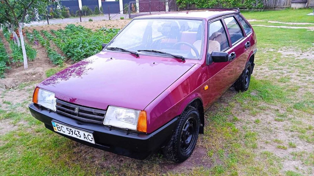 ВАЗ 21093 1.5 інжектор 2004 року
