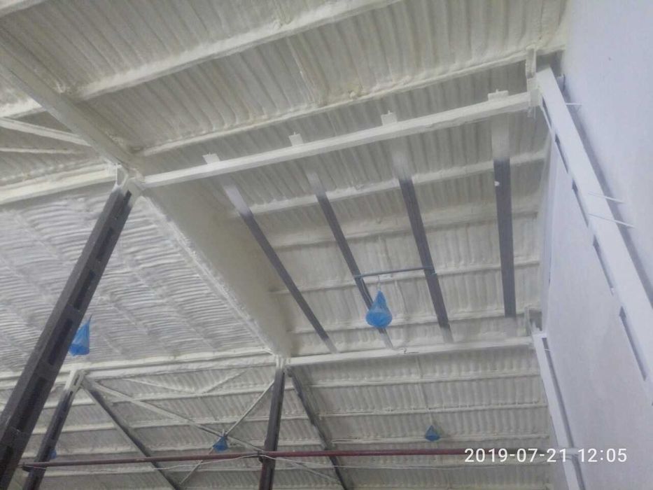 Пінополіуретан закрита комірка жорстка піна ППУ БАСФ утеплення