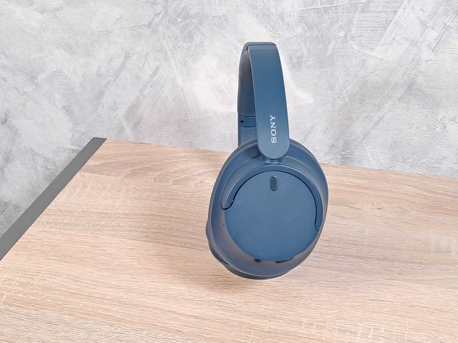 Бездротові навушники Sony WH-CH720N сині