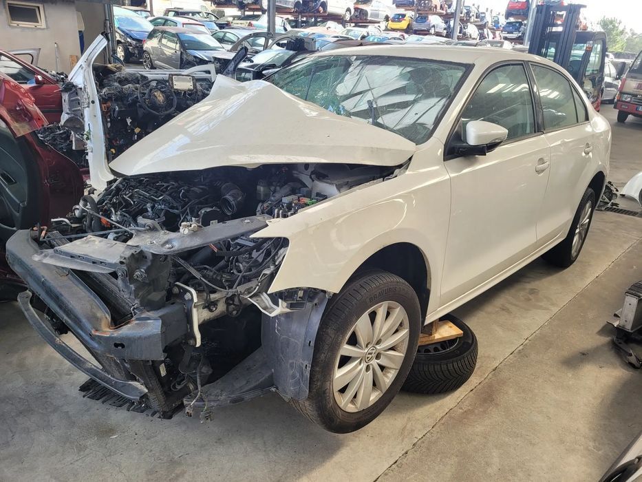 Vw Jetta 2014 para peças