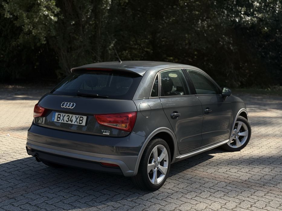 Audi a1 1.0TFSI Stronic — photo 3