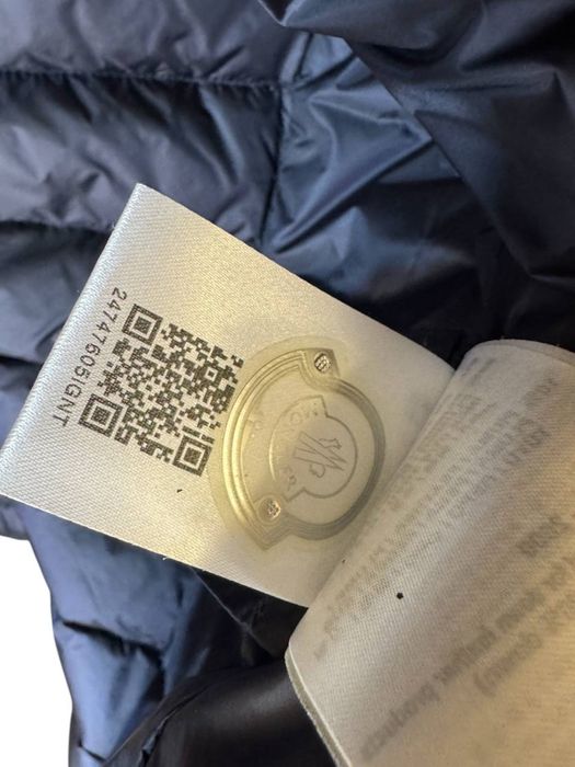 Moncler жилет оригінал