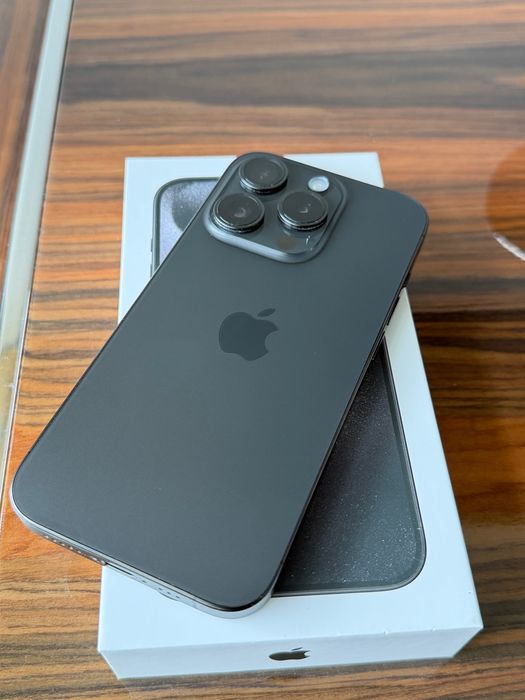 iPhone 15 Pro de 256 GB - Desbloqueado