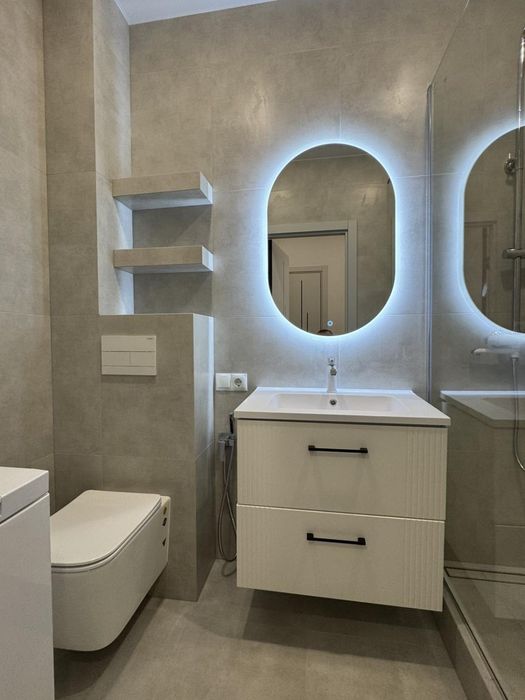 Продам 1-комнатную квартиру с ремонтом в Акварель-8 Таирова (123-456)