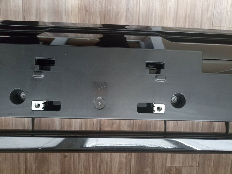 Продам задний бампер Toyota Land Cruiser300