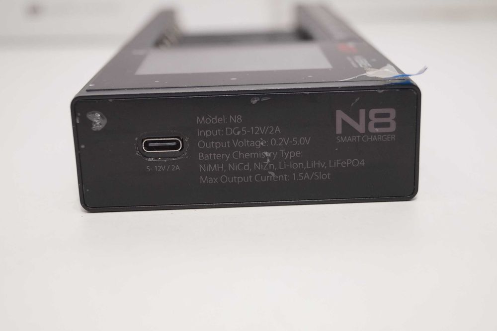 ISDT N8 inteligentna ładowarka szybkiego ładowania 8 akumulatorków AA
