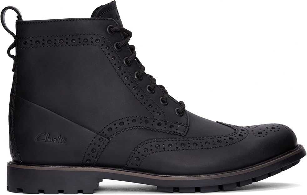 Buty zimowe Clarks Westcombe Limit czarny mat z naturalnej skóry brogs