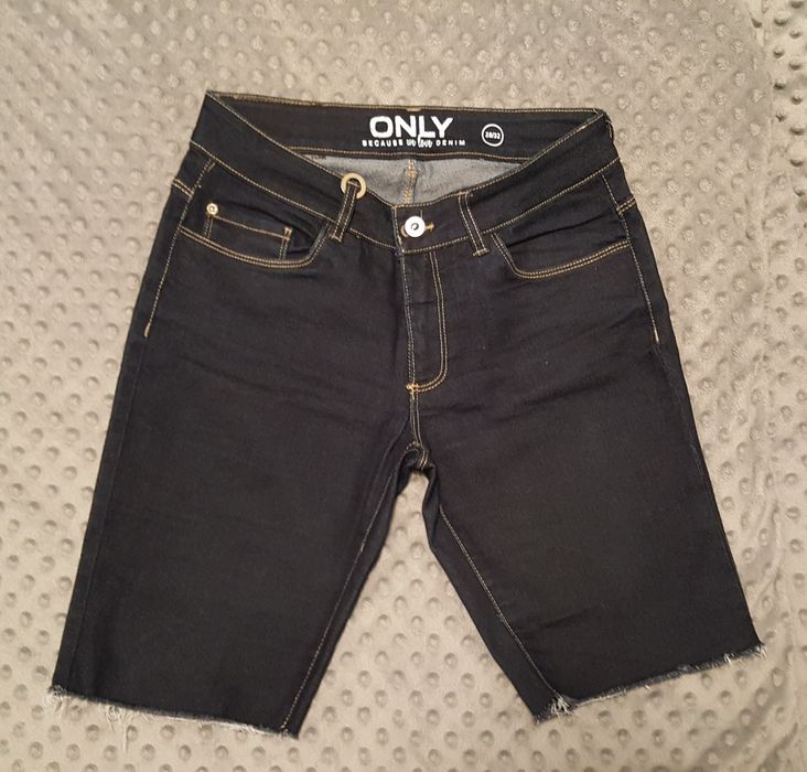 ONLY szorty damskie 36 S przed kolano push up elastyczne jeans granat