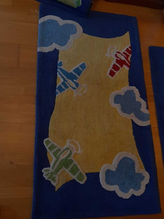 Adorável conjunto de tapetes e carpete para quarto de criança/jovem