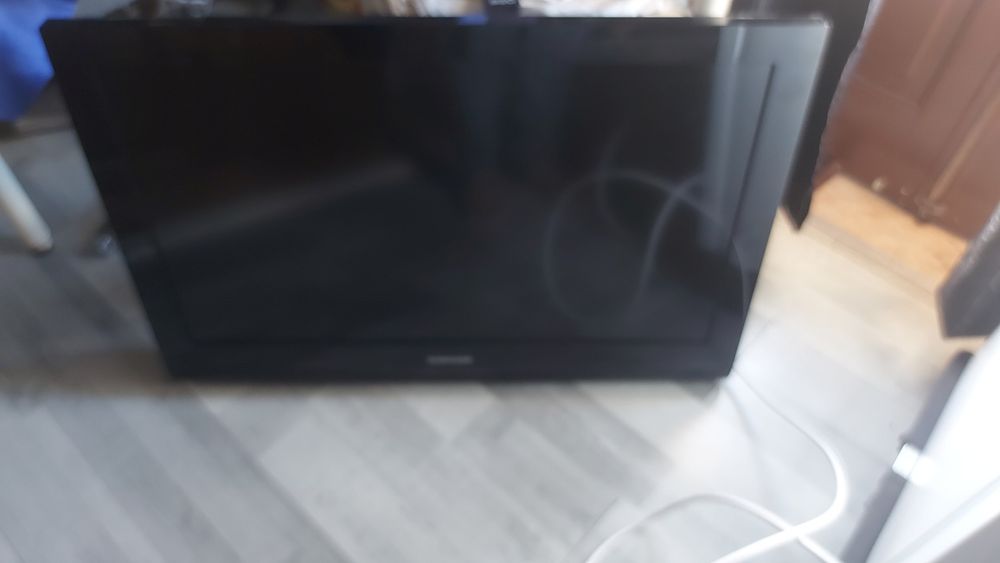 TV Samsung  vendo TV Samsung 32polegadas usada em bom estado