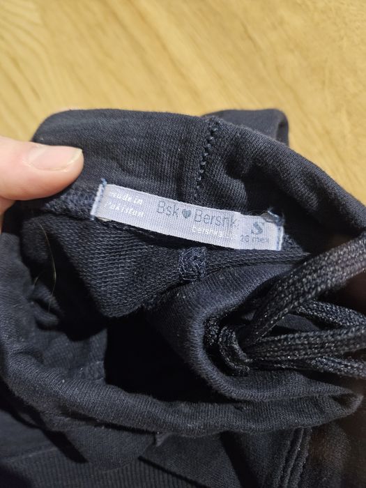 Krótka granatowa spódniczka bershka S