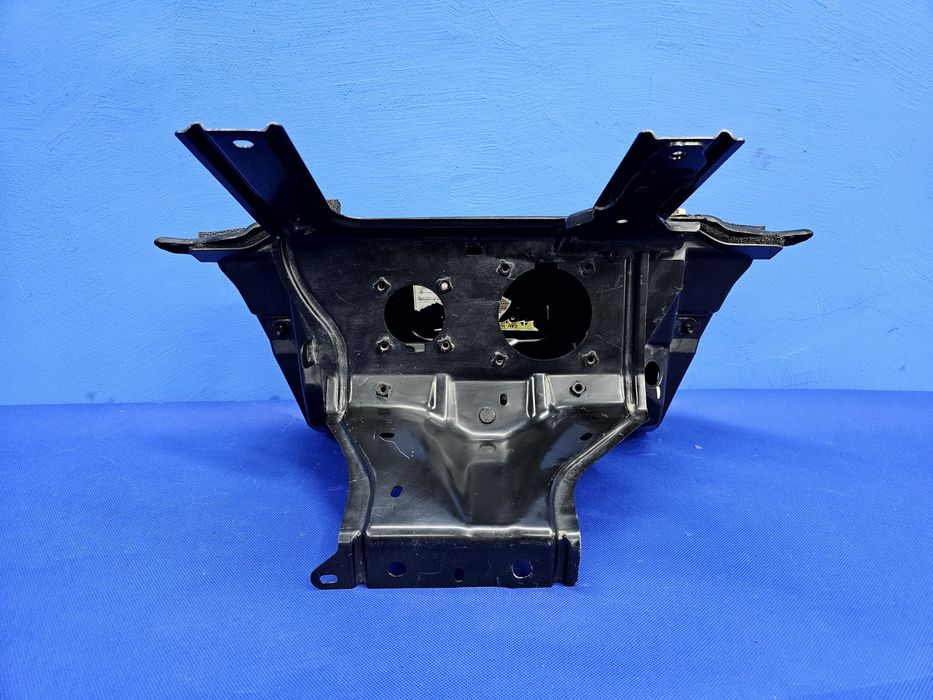 GNIAZDO ŁADOWANIA obudowa Nissan Leaf I port stelaż klapka zaślepka OE