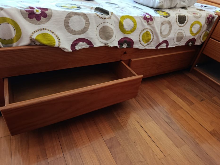 Quarto de Casal Completo c/ Arrumação + Colchão | Mudança de País