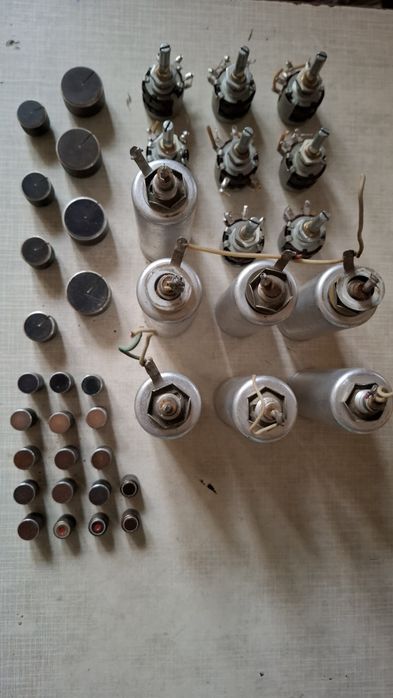 Радиодетали, ручки алюминиевые все по 30