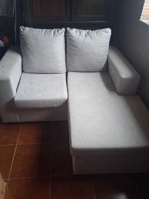 Sofa dois lugares chaise longue como novo