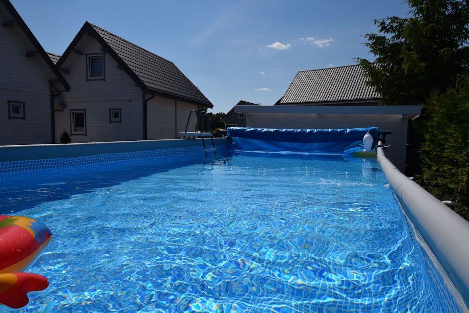 Basen stelażowy INTEX.