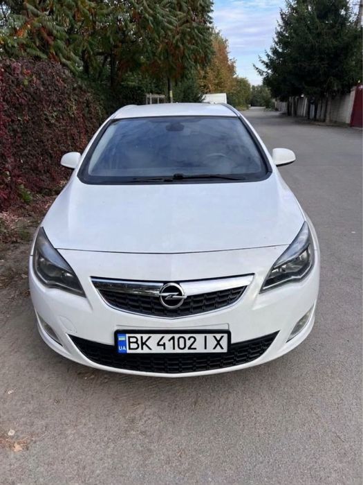 Opel astra j 1.7