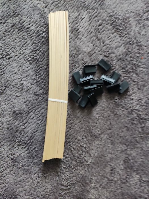 Listwy sprężynujące