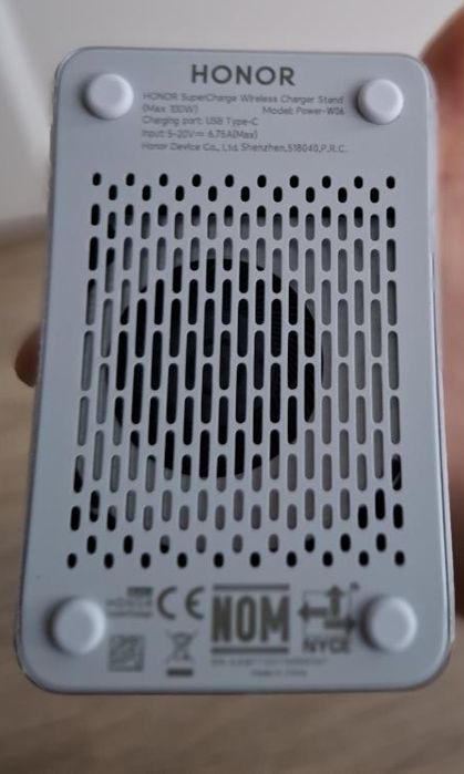 Ładowarka  bezprzewodowa honor