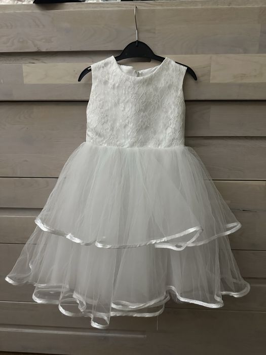 Пишна, багатошарова сукня з фатину, плаття біле святкове розмір 104