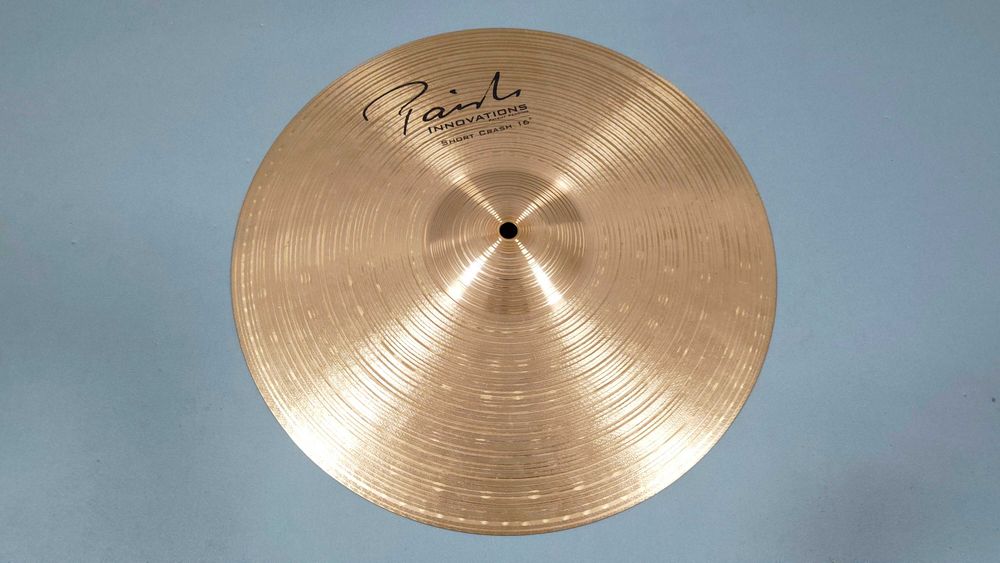 Talerz Paiste Innovations 16" Short Crash -817g
