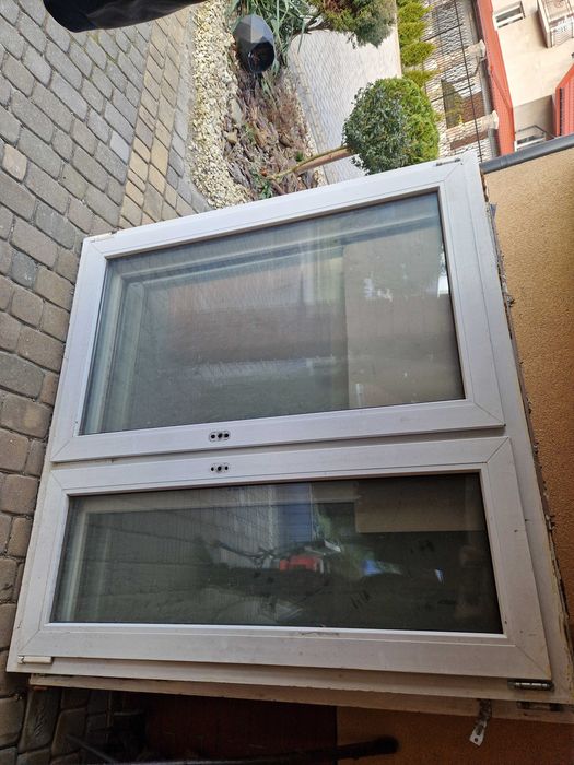 Sprzedam Okna 2 szybowe