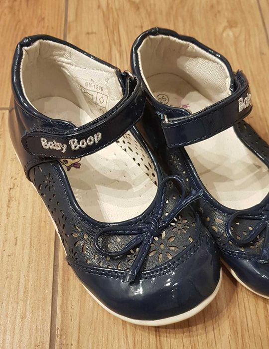 Nowe Buty Baby Boop baleriny sandałki EU25 16cm 3-4lata