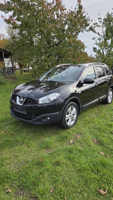 Nissan Qashqai+2