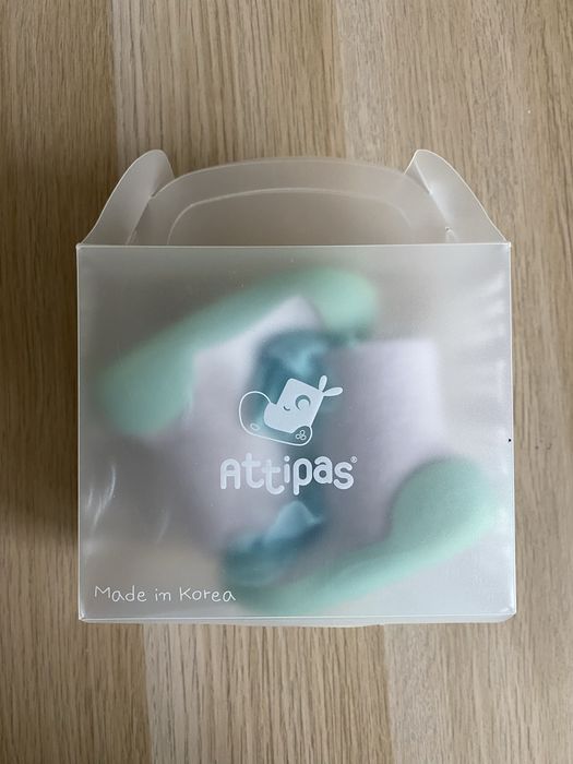 Attipasy skarpetko-buty roz S 19