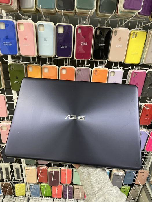 Ноутбук Asus VivoBook 15 X510UAR IPS i5-8250U nVidia gt930MX DDR4 SSD