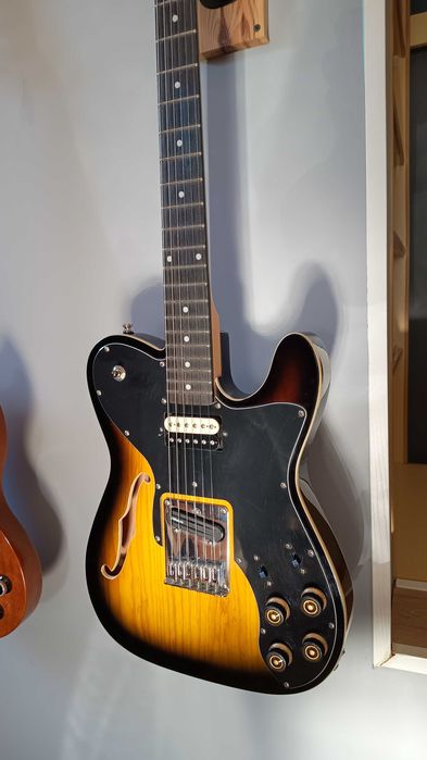 Jay Turser JT-LTCUSTOM69 (nie fender squier telecaster thinline)