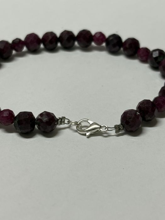 Pulseira de rubis naturais