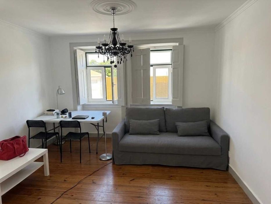 Sofá IKEA HYLTARP de 2 lugares