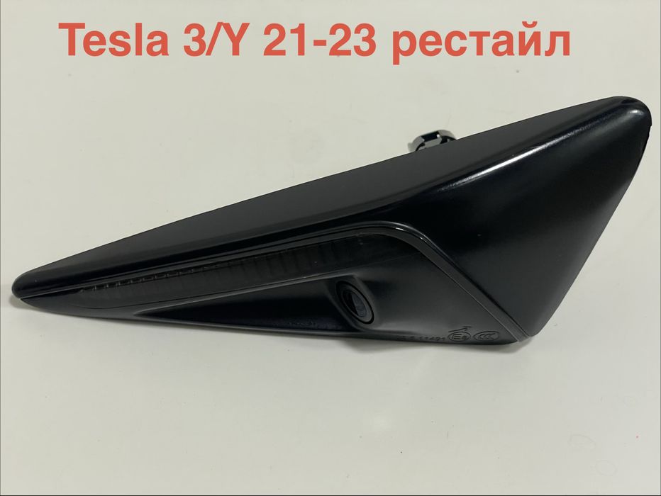 Камера повторювач повороту правий до Tesla  model 3/Y