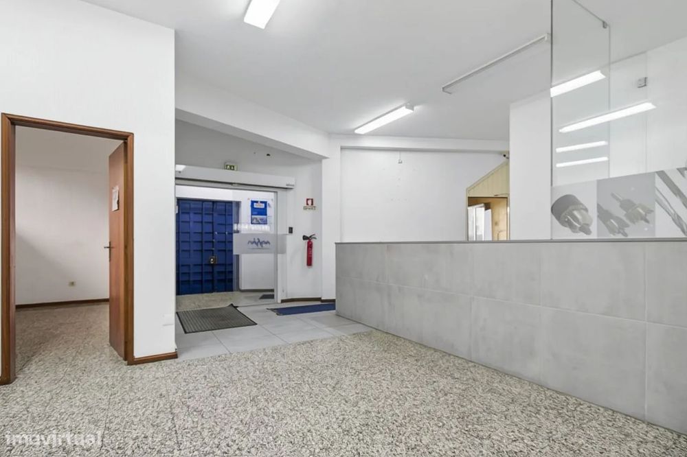 Armazém à venda em Rua do Barroco 208, Pedroso, Pedroso