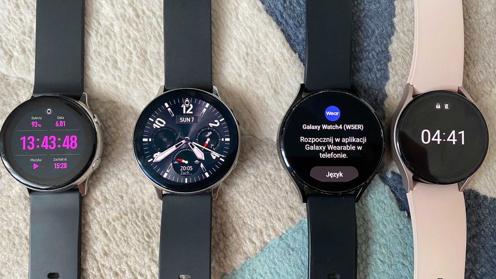 Zestaw 4× Samsung Galaxy Watch + EP‑P5400 + gratisy Amazfit/Polar – cały zestaw